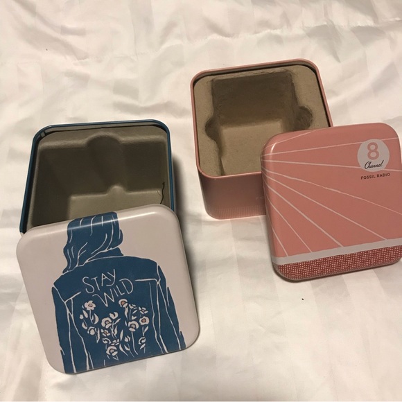 Fossil watch tins only. Set of two - Picture 3 of 3